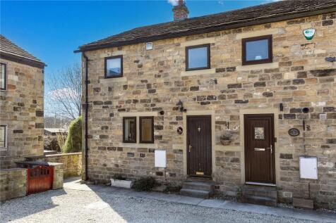Wood Lane, Chapelthorpe, Wakefield... 2 bed end of terrace house for sale