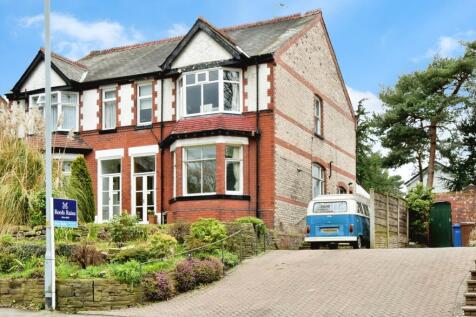 Schools Hill, Greater Manchester SK8 3 bed semi