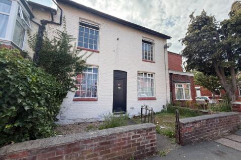 Northgate Road, Greater Manchester SK3 3 bed end of terrace house for sale