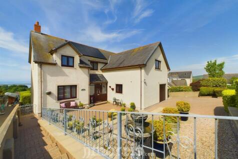 Brynawel, 22 Heol Caradog, Fishguard 4 bed detached house for sale