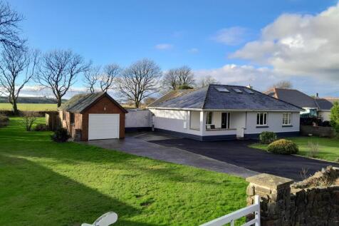 Man Dymunol, 169 St. Davids Road... 4 bed detached bungalow for sale