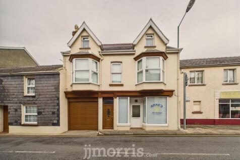62 West Street, Fishguard 4 bed terraced house for sale