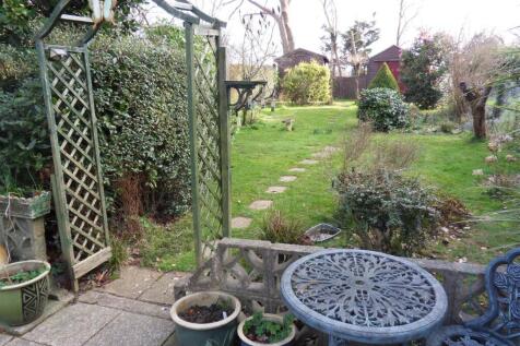 Hilton Road, Cowes PO31 3 bed detached bungalow for sale