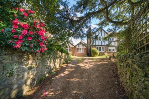 Barrack Shute, Niton PO38 4 bed house for sale