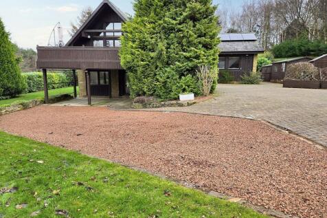 5 bedroom lodge for sale