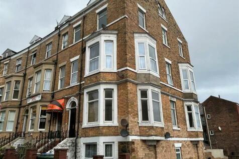 Flat 4, 21 Albemarle Crescent... 2 bed apartment for sale