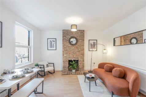 Lordship Lane, East Dulwich, London... 3 bed apartment for sale
