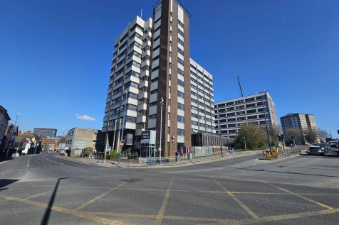 Lower Stone Street, Maidstone, Kent... 2 bed apartment for sale