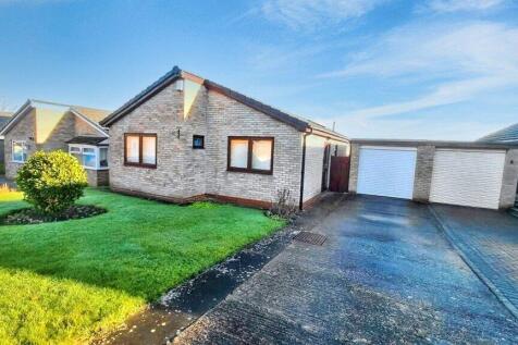 Elm Close, Sunnybrow, Crook, Durham... 2 bed detached bungalow for sale