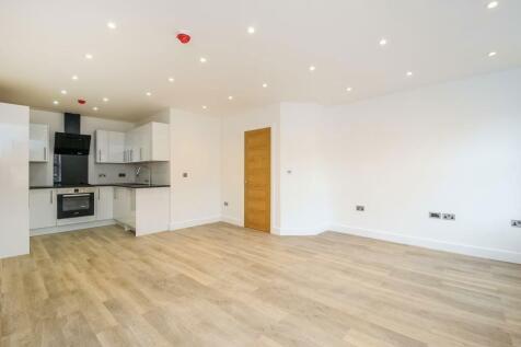 High Wycombe,  Buckinghamshire,  HP13 2 bed flat for sale