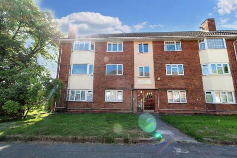 Needwood Drive, Wolverhampton WV4 2 bed apartment for sale