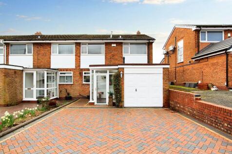 Silverstone Drive, Sutton Coldfield B74 3 bed end of terrace house for sale