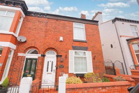 Two Trees Lane, Manchester M34 2 bed end of terrace house for sale