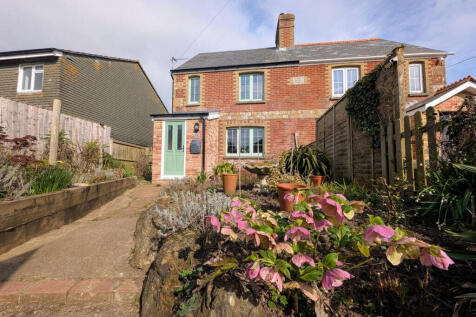 Main Road, Thorley, Yarmouth, Isle of... 2 bed cottage for sale