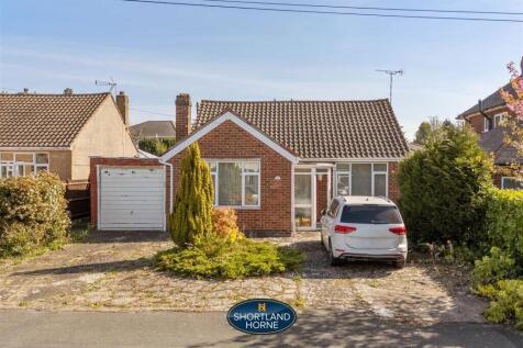 Finham Green Road, Coventry CV3 2 bed detached bungalow for sale