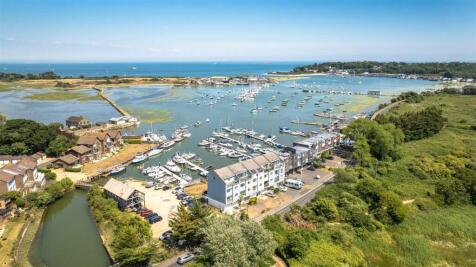 Embankment Road, St. Helens, Ryde... 4 bed townhouse for sale