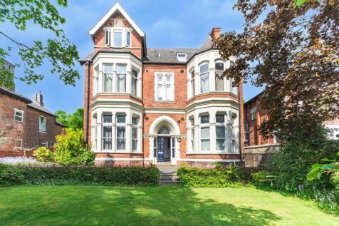 4 Vivian Avenue, Nottingham... 2 bed apartment for sale