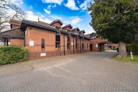 Vicarage Farm Road, hounslow... 1 bed apartment for sale