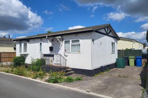 Bent Lane, Staveley, Chesterfield... 2 bed park home for sale