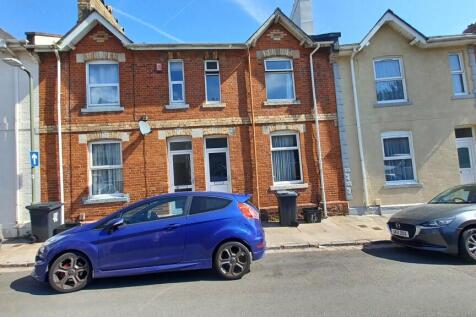 Goshen Road, Torquay, Devon, TQ2 6BB 3 bed terraced house for sale