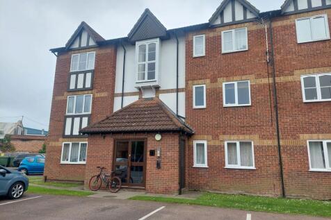 Mill Close, Wisbech, ., PE13 3BD 1 bed apartment for sale
