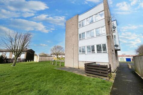Nesbit Road, Peterlee, Durham, SR8 5RA 2 bed flat for sale