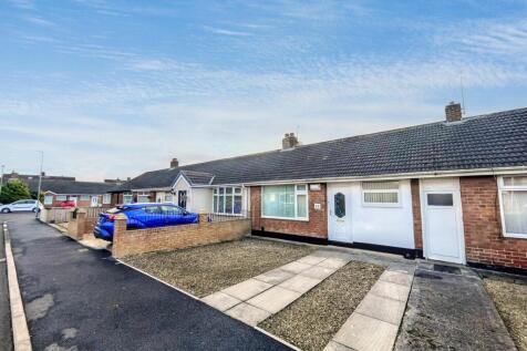 Bracken Road, Fern Park... 1 bed terraced bungalow for sale