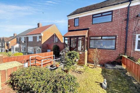 Dene View Crescent, South Hylton... 2 bed semi