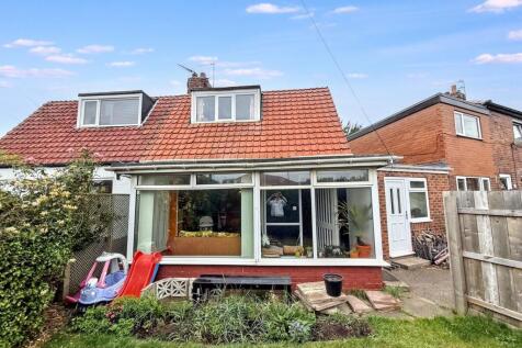 Dinsdale Avenue, Wallsend, Tyne and... 1 bed bungalow for sale