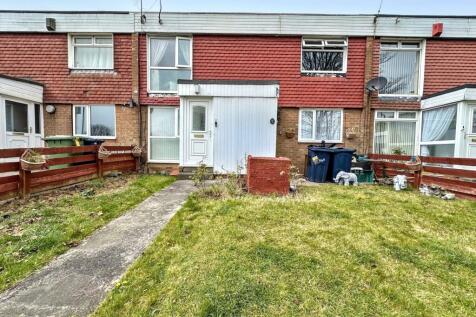 Fell Close, Washington, Tyne and... 2 bed flat for sale