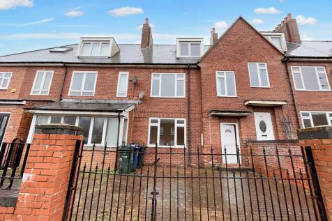 Mill Lane, Elswick, Newcastle upon... 7 bed terraced house for sale
