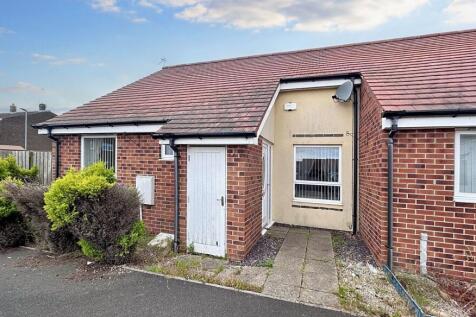 2 bedroom semi-detached bungalow for sale