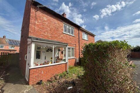 Waverley Avenue, Bedlington... 2 bed semi