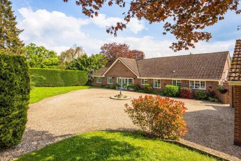 Carbinswood Lane, Bucklebury Common... 5 bed detached house for sale