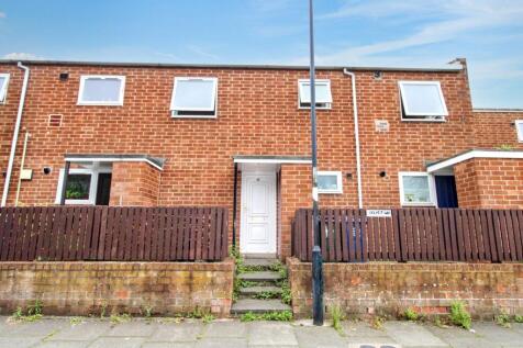 North View, Heaton, Newcastle upon... 3 bed flat for sale