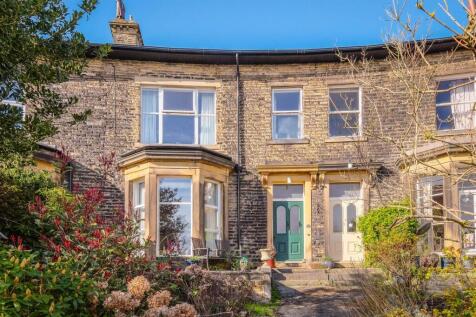 5 bedroom house for sale