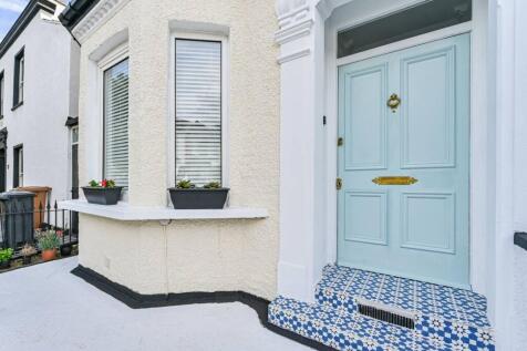 Malpas Road, Brockley, London, SE4 4 bed end of terrace house for sale