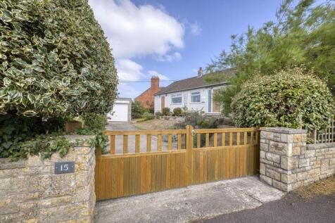 High Green, Wells BA5 3 bed bungalow for sale