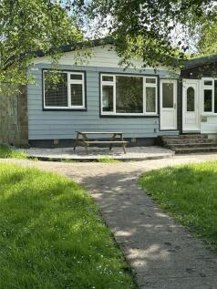 The Park, Kilkhampton EX23 2 bed bungalow for sale