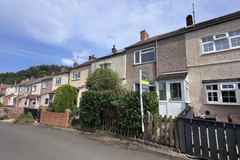 3 bedroom cottage for sale