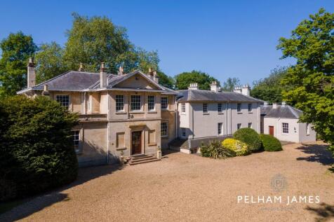 Alwalton, Peterborough, PE7 9 bed detached house for sale