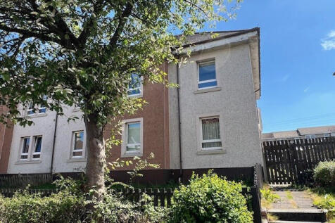 3 bedroom flat for sale