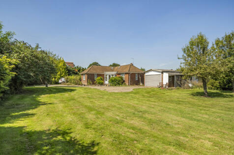 2 bedroom bungalow for sale