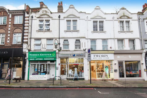 4 bedroom maisonette for sale