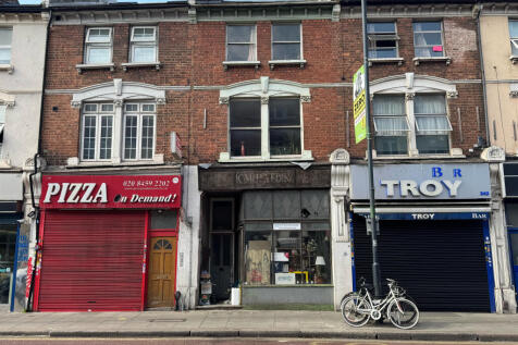 3 bedroom flat for sale