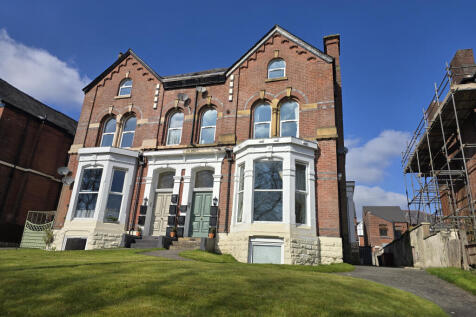 1 bedroom flat for sale