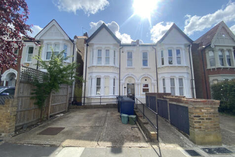 1 bedroom flat for sale