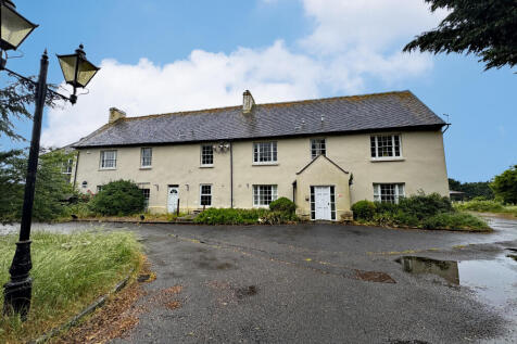 76 bedroom retirement property for sale