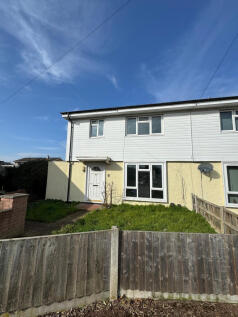 Semi-detached house for sale
