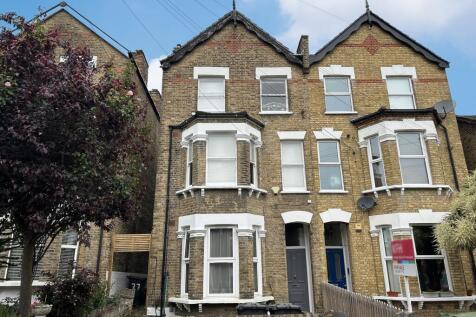 2 bedroom maisonette for sale
